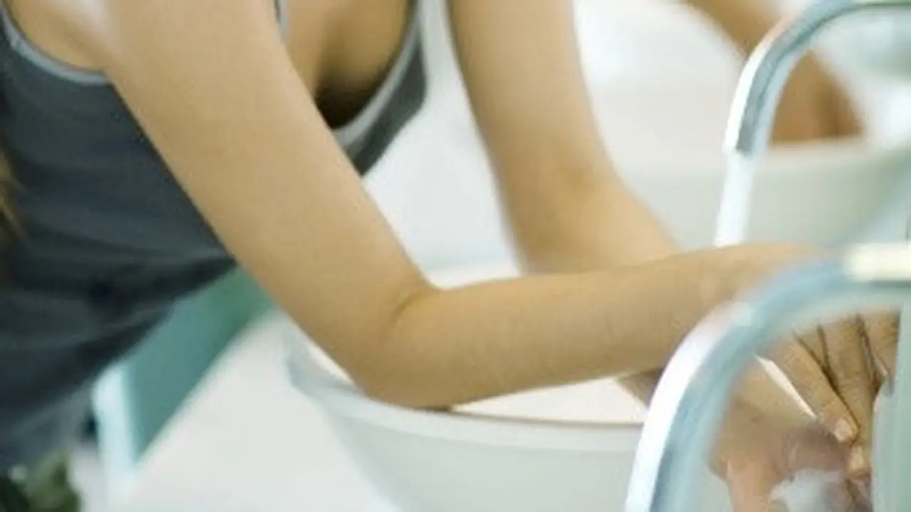 Kenapa Kamu Harus Cuci Tangan Sebelum Makan?