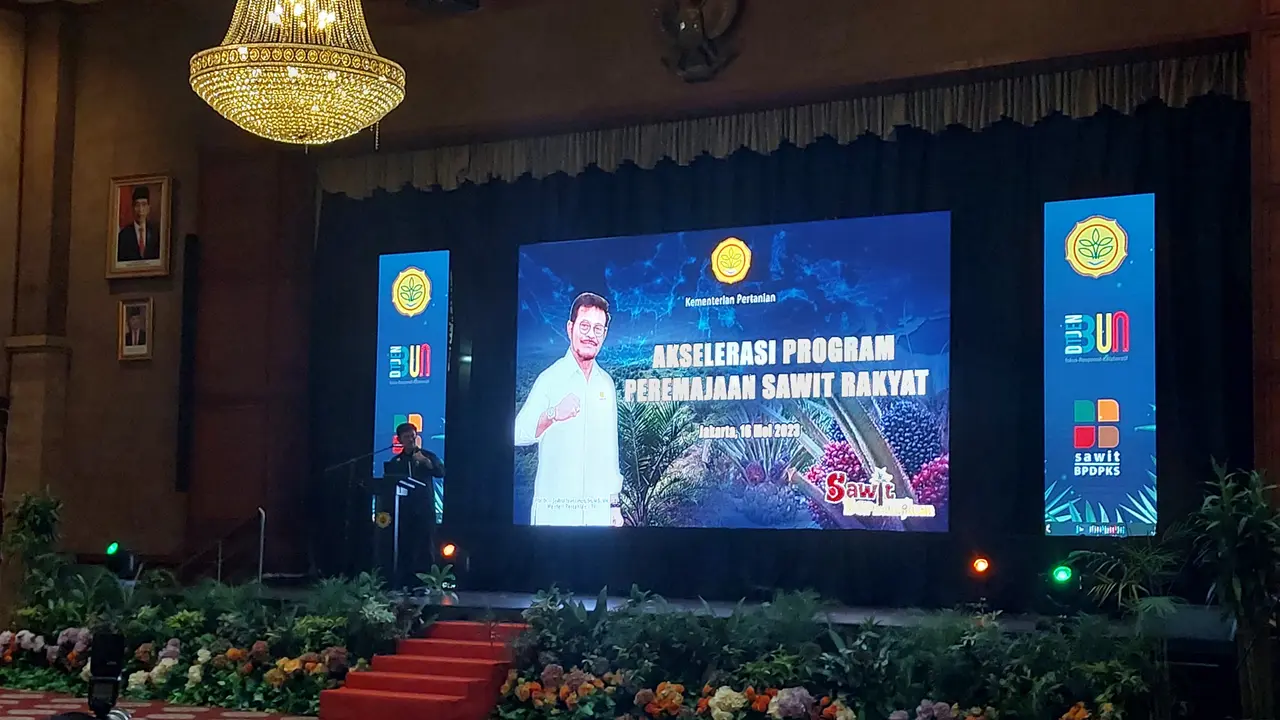 Menteri Pertanian Syahrul Yasin Limpo ingin memaksimalkan produktivitas dari perkebunan kelapa sawit di Indonesia. Untuk itu diperlukan adanya langkah peremajaan sawit rakyat (PSR)
