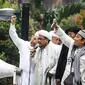 Habib Rizieq bersama Gerakan Masyarakat Jakarta (GMJ) berunjukrasa menolak Basuki Tjahaja  Purnama alias Ahok menjadi Gubernur DKI Jakarta, Jakarta, Senin (10/11/2014)   (Liputan6.com/Faizal Fanani)