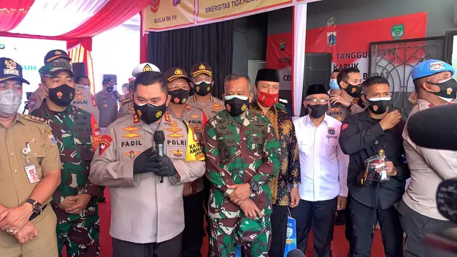 Kapolda Metro Jaya Irjen Fadil Imran meluncurkan Kampung Tangguh Jaya