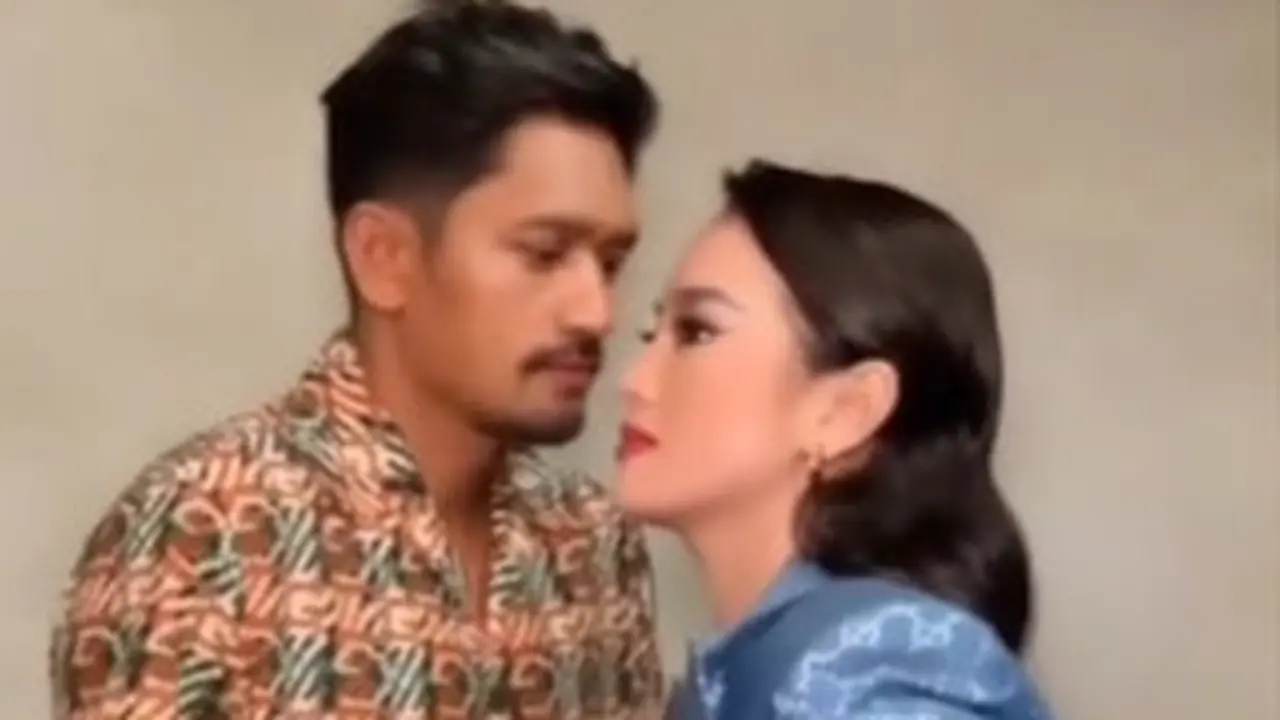 Tampil Kompak, Ini 7 Pemotretan Ibnu Jamil dan Ririn Ekawati yang Curi Perhatian