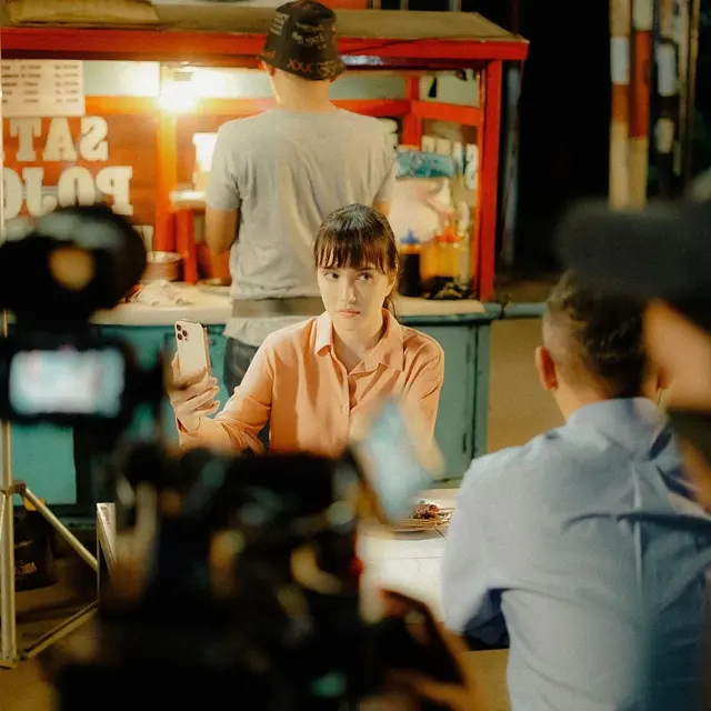 6 Potret Shandy Aulia Syuting Film Baru, Tetap Aktif Berkarya di Layar Lebar