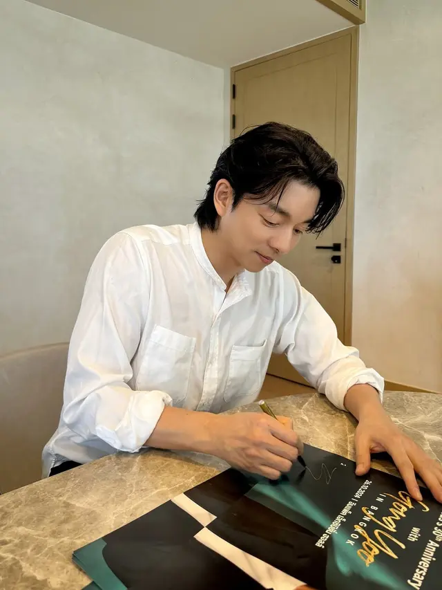 Potret Terbaru Gong Yoo Aktor Korea Selatan (instagram/gongyoo_official).