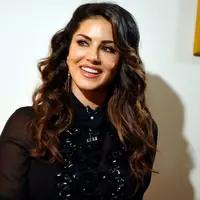 Sunny Leone mantan bintang dewasa. (via huffpost.com)