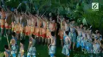 Tari kolosal bertemakan 'Zamrud Khatulistiwa' mempercantik pembukaan Asian Games 2018. Penampilan tersebut disempurnakan para penyanyi yang membawakan lagu dari seluruh daerah di Tanah Air.