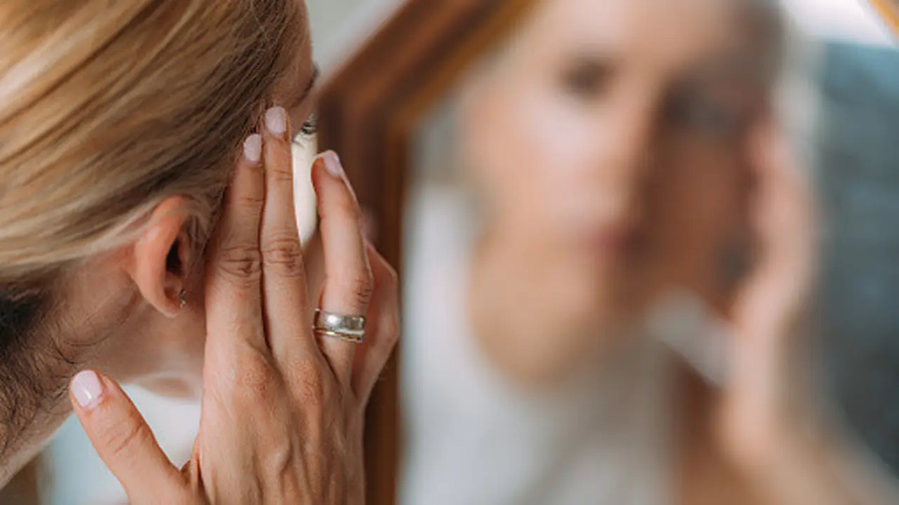 Ilustrasi Body Dysmorphic Disorder (sumber: unsplash)
