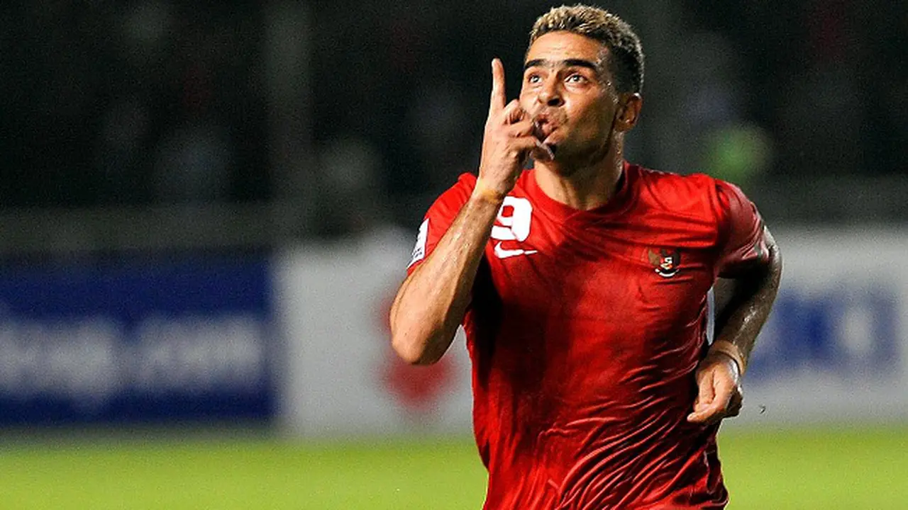 Cristian Gonzales.