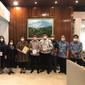 Sejumlah pengurus Ikatan Alumni Universitas Indonesia (ILUNI UI) mengunjungi MPR RI. (Tim Dokumentasi ILUNI UI)