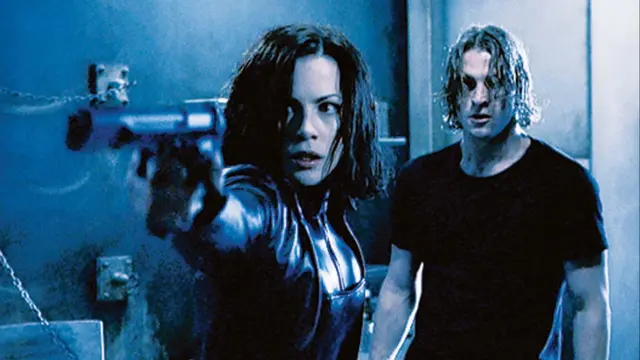 Kate Beckinsale & Scott Speedman