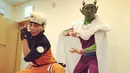 Para personel SHINee sangat suka dengan anime. Muli dari One Piece, Dragon Ball, dan Naruto. (Foto: allkpop.com)