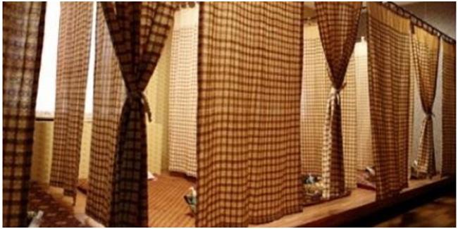 Interior nyaman dan hangat di Bambu SPA