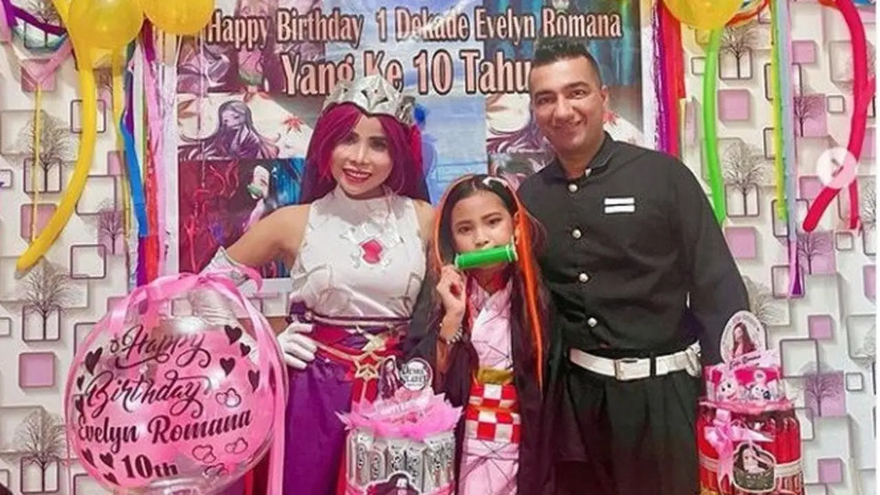 6 Potret Pesta Ulang Tahun Evelyn Anak Eva Belisima, Cosplay Jadi Karakter Anime