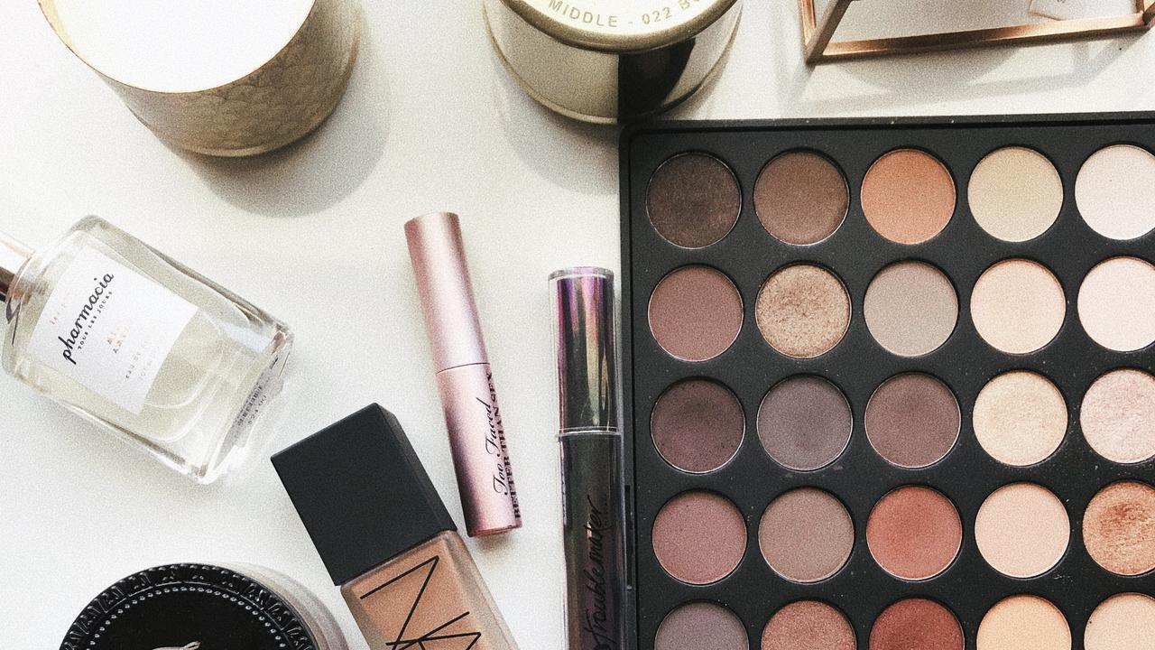 Enam Tips Riasan yang Bikin Penampilanmu Tidak Terlihat Tua