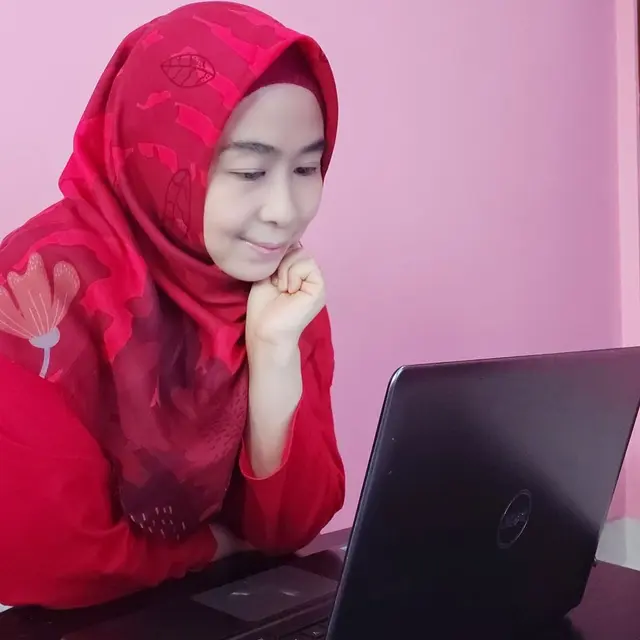 Influencer Fanni Abriyanti. (Foto: Dok. Instagram @fannidwi)