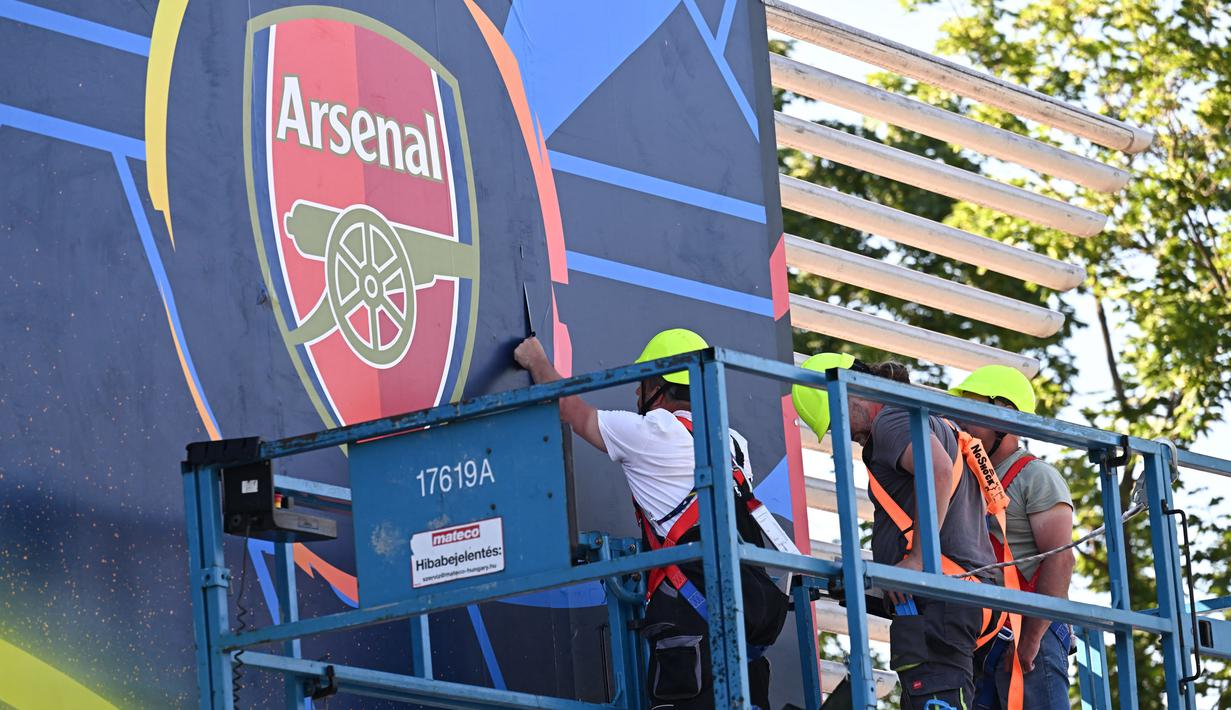 PSG datang dengan status sebagai juara bertahan, sementara Arsenal baru kembali ke final Liga Champions setelah 20 tahun. (AFP/Attila Kisbendek)