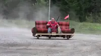 Sofa Unik Bermesin Motor 