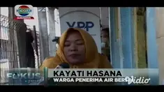 YPP bekerjasama dengan PDAM Surabaya dan USAID IUWASH, melakukan serah terima master meter air bersih kepada warga di permukiman padat penduduk di Surabaya.