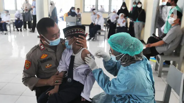 Pemerintah Genjot Percepatan Vaksinasi Covid-19 Mengantisipasi Varian Omicron
