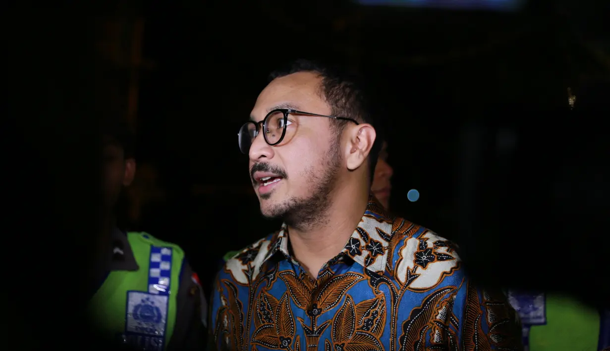 Bisaa hadir di pesta pernikahan Kahiyang Ayu dan Bobby Nasution merupakan kebangaan tersendiri bagi Giring. Ketika mendapat undangan, ia langsung mempersiapkan segalanya, termasuk reservasi tiket. (Adrian Putra/Bintang.com)