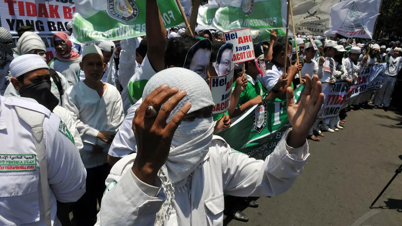 Jelang Jadi Gubernur, Ahok Didemo FPI
