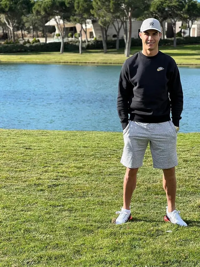 instagram.com/@cristiano