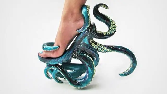 6 Sandal Bentuk Ikan Ini Unik Banget, Anti-mainstream