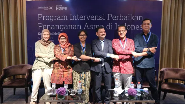 Zaskia Adya Mecca mengungkapkan dirinya sempat tidak paham mengenai gejala asma yang dialami putri pertamanya (Liputan6.com/Giovani Dio Prasasti)