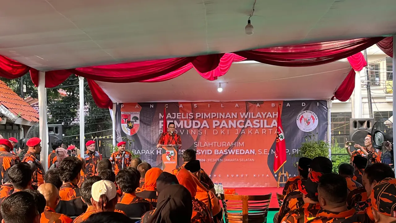 Mantan Gubernur DKI Jakarta periode 2017-2022 Anies Baswedan menghadiri silaturahmi dengan Majelis Pimpinan Wilayah Pemuda Pancasila (PP) DKI Jakarta di Gedung Sekretariat MPW PP DKI Jakarta, Pejaten, Jakarta Selatan, Rabu (19/6/2024) (Liputan6.com/Winda