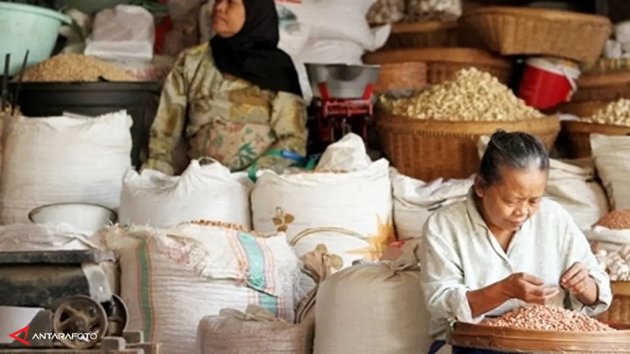 pasar-sembako130730b.jpg