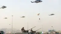 Menag memastikan para WNI korban jatuhnya crane akan menerima santunan, hingga militer Arab Saudi menggelar parade pengamanan haji.