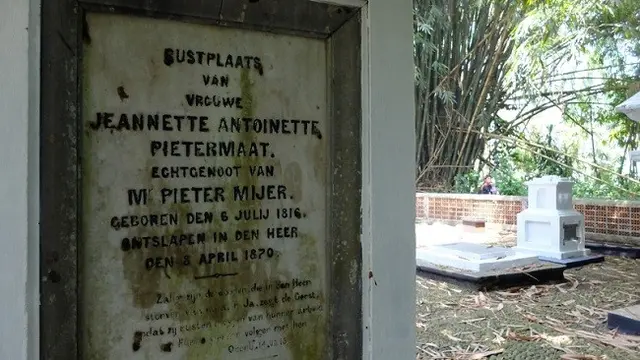 Situs Makam Belanda di Jambi