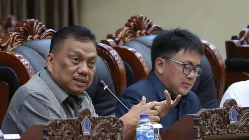 Gubernur Sulut Olly Dondokambey dan Ketua DPRD Sulut Andrei Angouw saat pembahasan APBD Perubahan tahun 2020.