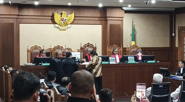 Sidang Febrie Adriansyah Dimulai, Hakim Pasang 'Pagar' Antisuap