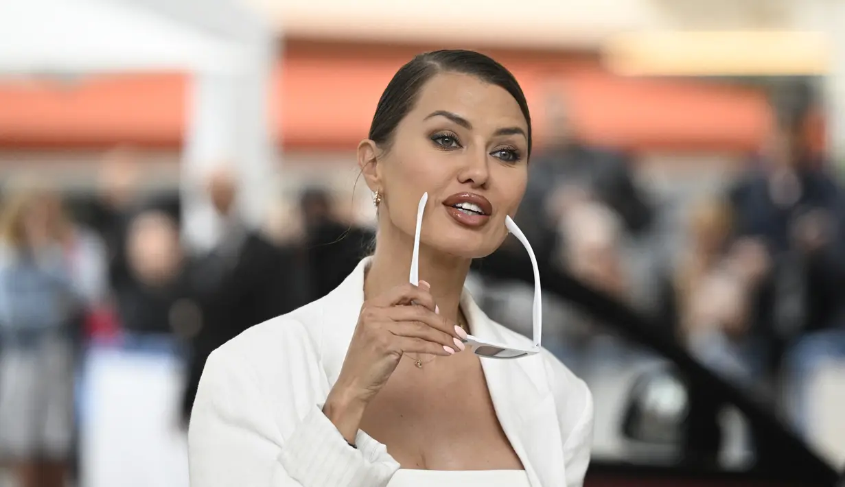 Sejumlah selebriti dari seluruh dunia juga akan menghadiri Festival yang akan dimulai dari 6 Mei hingga 27 Mei. (AFP/Patricia De Melo Moreira)