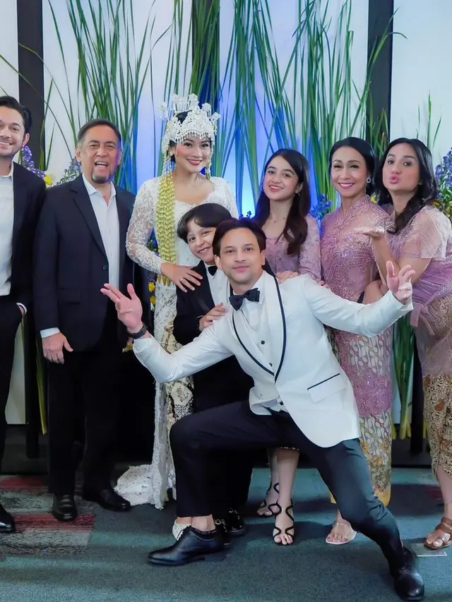 Karakter Titi Kamal dan Lucky Perdana menikah di sinetron Satu Cinta Dua Hati SCTV (Foto: instagram titi_kamall)