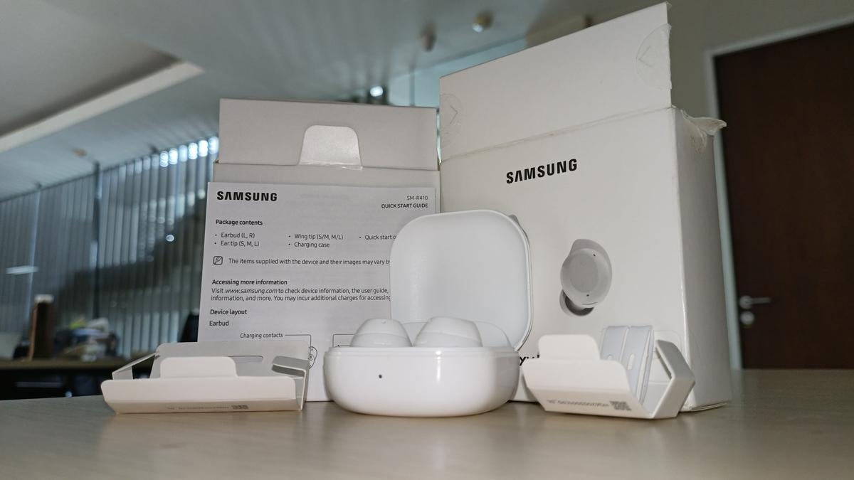 Review Samsung Galaxy Buds Core: TWS Rp 700 Ribuan yang Cocok untuk Commuter