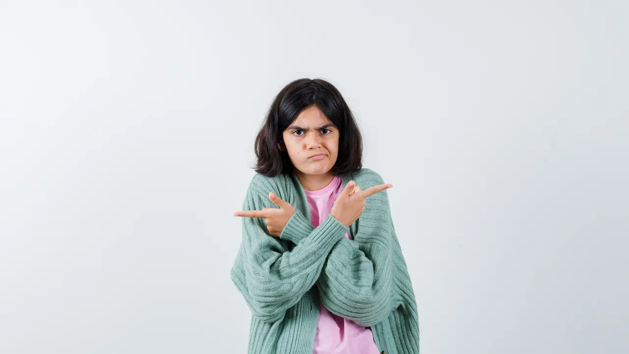 6 Kebiasaan Orangtua yang Bisa Jadi Penyebab Anak Suka Berbohong (photo by freepik.com)