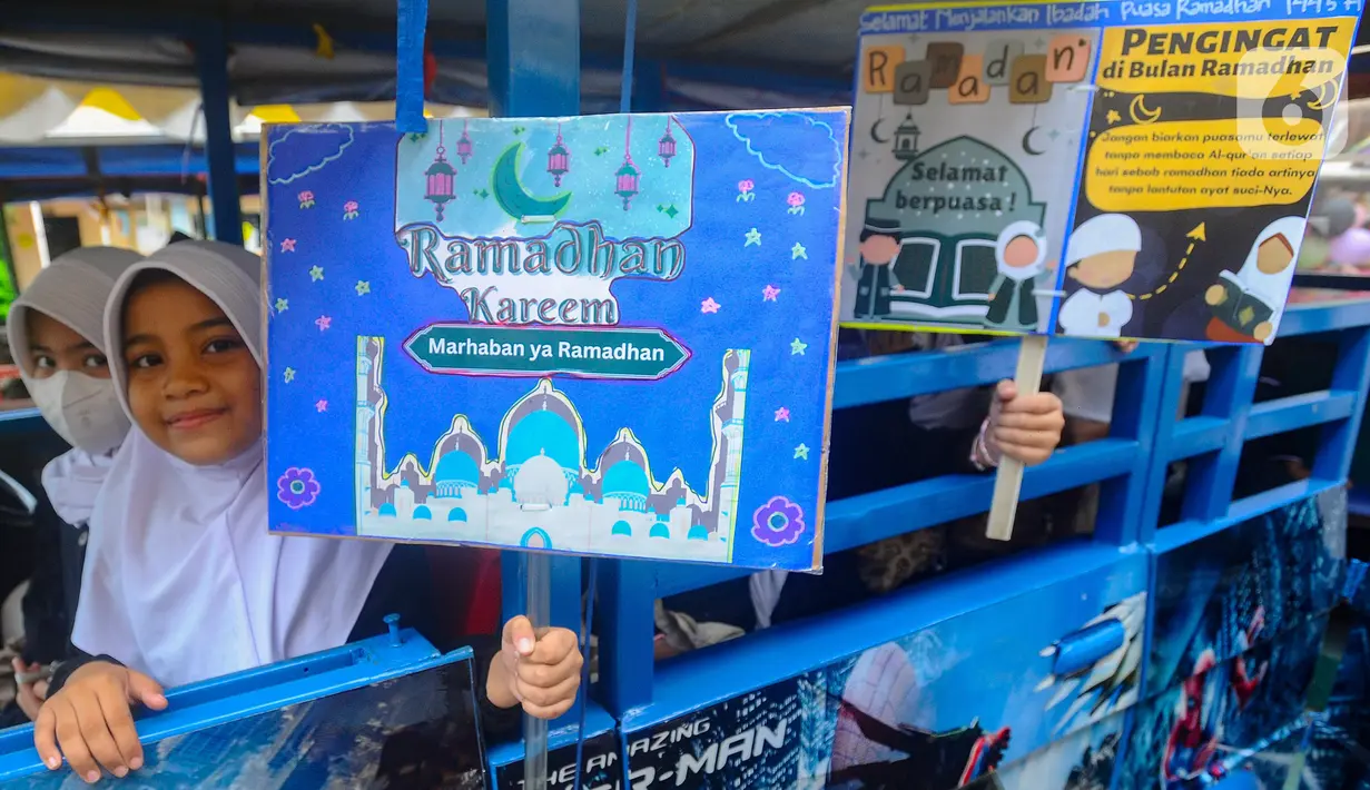 Kegiatan tersebut merupakan untuk menyemarakkan dan menyambut datangnya bulan suci Ramadan 1445 hijriah. (merdeka.com/Arie Basuki)