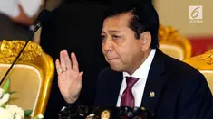 Warganet beramai-ramai menyindir Setya Novanto melalui cuitan yang lucu.
