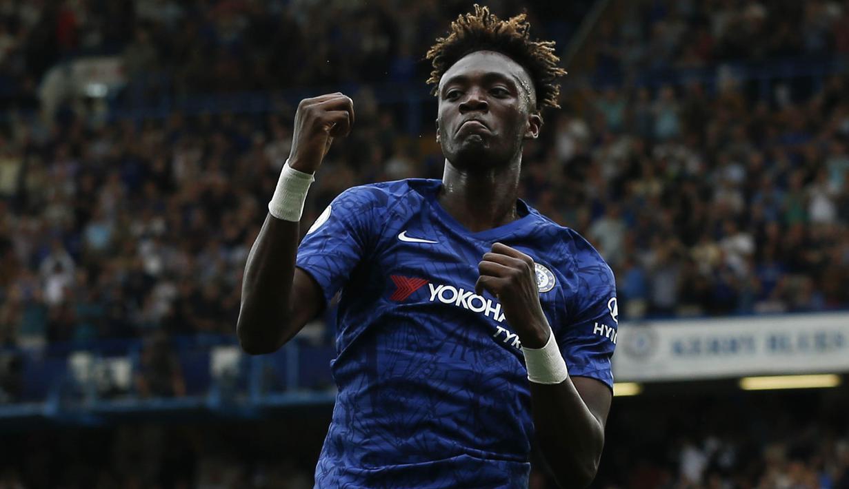 1. Tammy Abraham (21 Tahun) - Musim lalu dirinya menjadi predator bagi Aston Villa dengan mencetak 25 gol di ajang Championship League. Dalam empat laga awal bomber asal Inggris ini mampu membuktikan diri dengan mencetak empat gol. (AFP/Ian Kington)