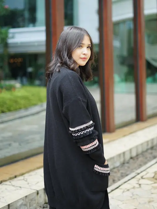 Meski permintaannya di tolak, bukan lantas protes, malah mengucapkan selamat liburan pada keluarga Putri Titian. Hal itu membuatnya kaget dan memuji penggemarnya asal Yogyakarta tersebut. (Instagram/putrititian)