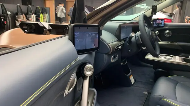 Genesis menyediakan layanan kelas dunia, salah satunya lewat Genesis Suji, one-stop retail, and service pertamanya yang telah memenangi penghargaan bergengsi. Genesis merupakan salah satu lini dari Hyundai Motor Group. (Gideon/Liputan6. com)