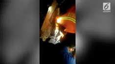 Seorang bocah yang sedang berenang di kolam renan Apartemen Central Timur tangannya tersedot saluran pembuangan air kolam. Evakuasi penyelamatan berlangsung dramatis, dan setelah dirawat kondisi si bocah semakin membaik.