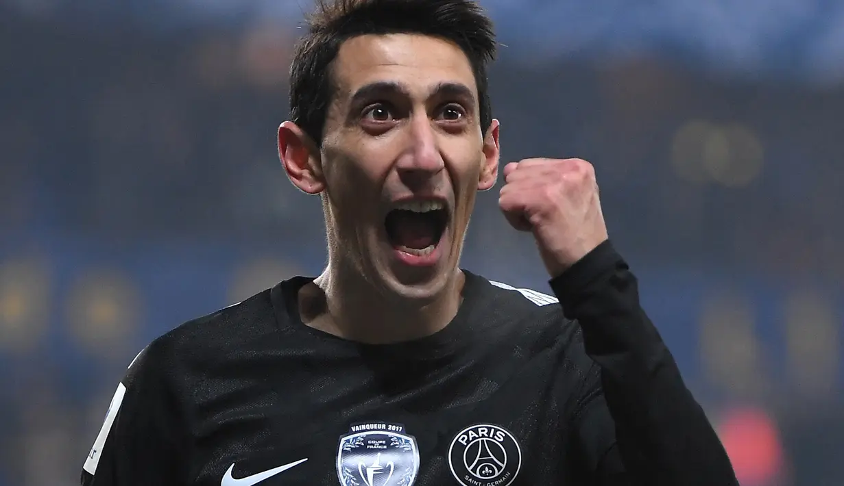 Selebrasi Paris Saint-Germain, Angel Di Maria usai membobol gawang Sochaux pada laga Piala Prancis di  Auguste Bonal stadium, Sochaux, (6/2/2018). PSG menang 4-1. (AFP/Patrick Hertzog)