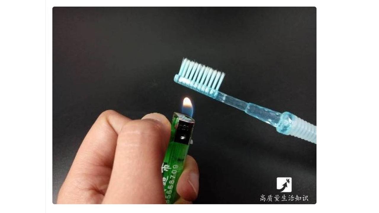 Sikat Gigi dan Korek Api