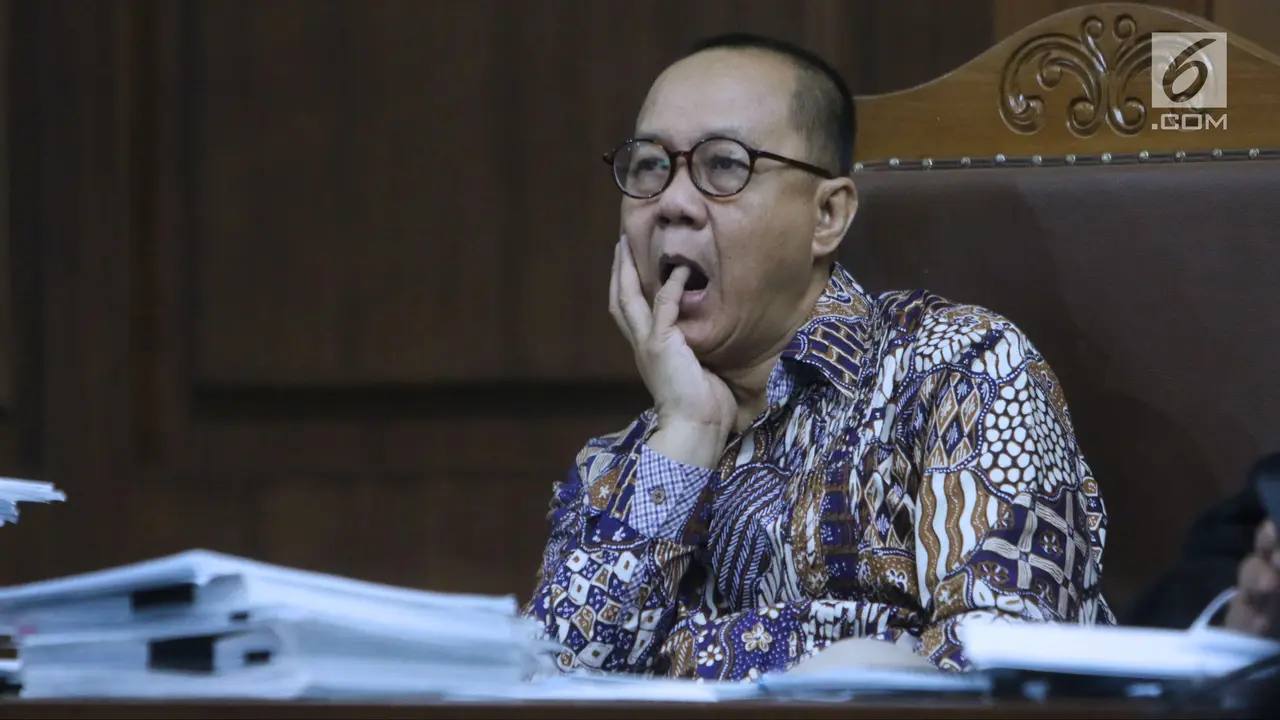 Sidang Korupsi BLBI, Mantan Kepala BPPN Simak Keterangan Saksi Ahli