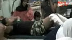 Akibat elpiji ukuran tabung 12 kilogram meledak di Bekasi, Jawa Barat, tiga orang menderita luka bakar dan terpaksa dirawat di rumah sakit. 