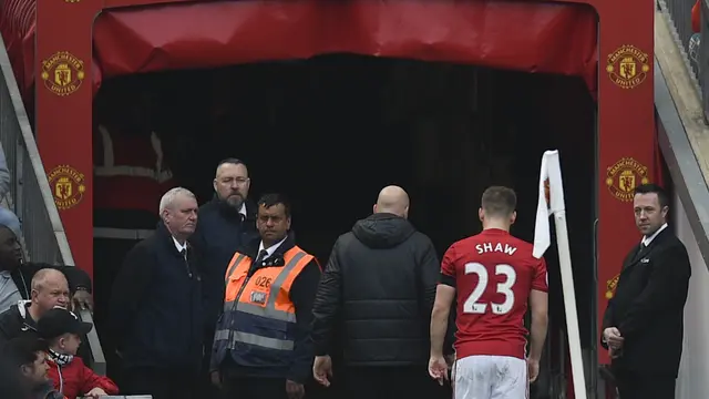 Manchester United (MU)
