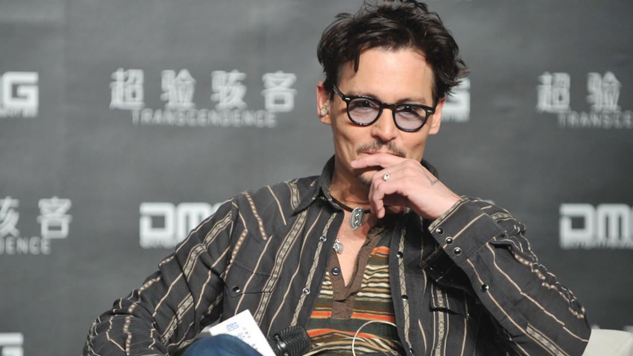 Johnny Depp Siap Kembali <i>Nge</i>-Rock