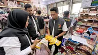 Makanan Ringan Mengandung Babi Ditemukan di Minimarket Banyuwangi, Ini Daftarnya